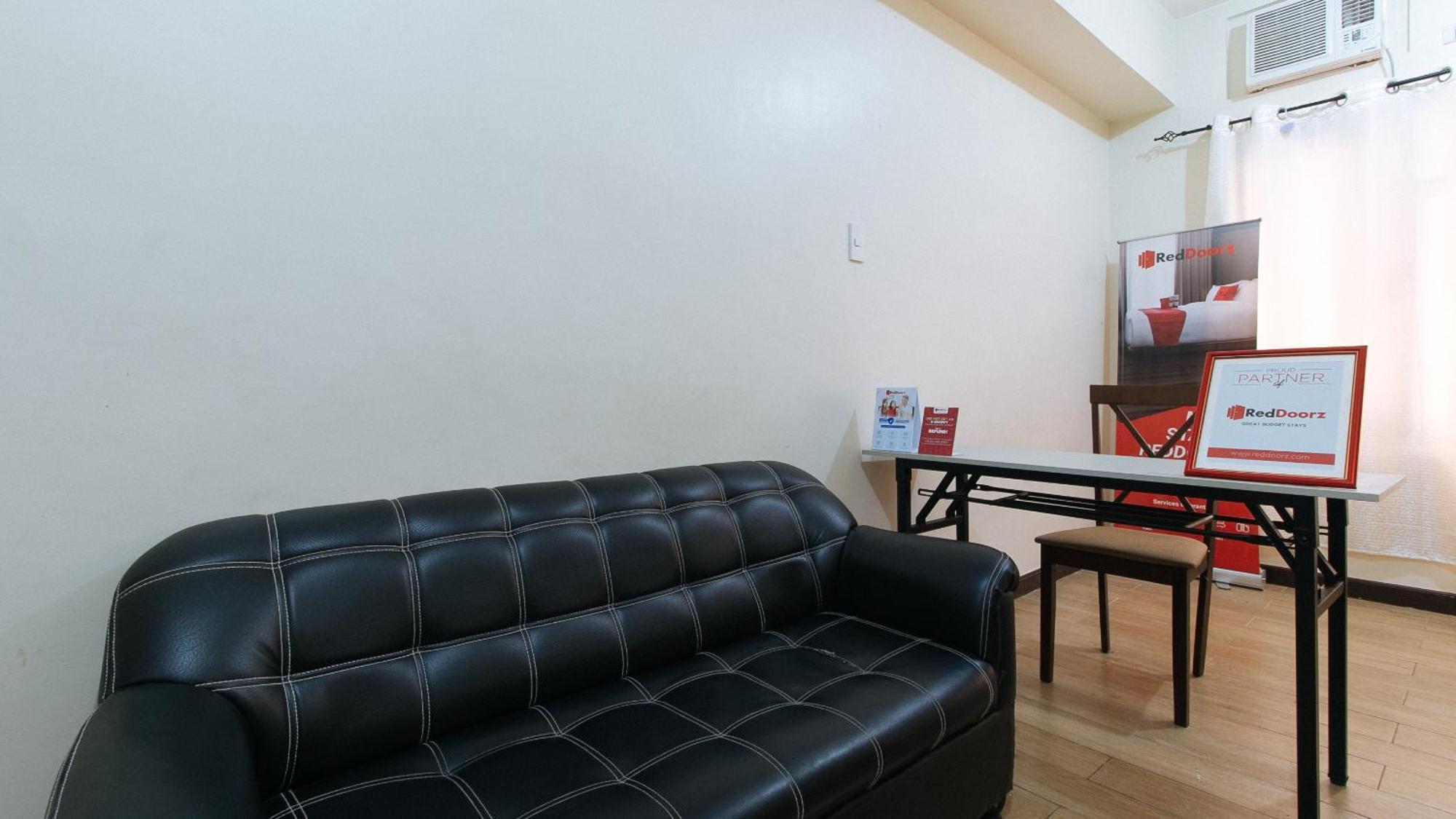 Reddoorz At David'S Travellers Inn Cavite General Trias  외부 사진